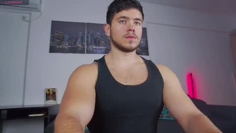 Snapshot of arilass chatting on November 13, 7:29 am A n g e l f r o m H e l l online show from November 13, 7:29 am