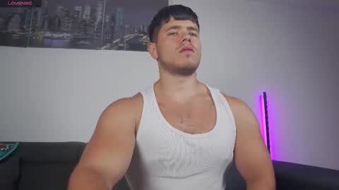 Snapshot of arilass chatting on December 19, 7:37 am A n g e l f r o m H e l l online show from December 19, 7:37 am