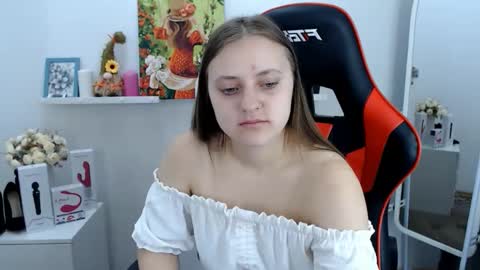 arinabelle online show from October 8, 3:37 am