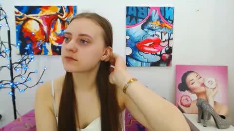 arinabelle online show from February 14, 6:54 am