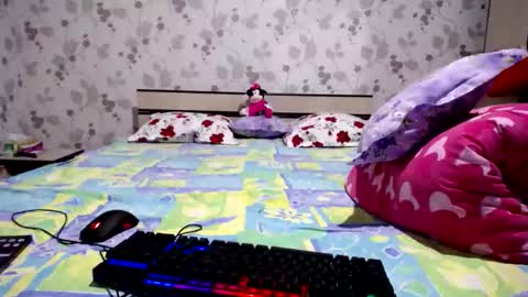 Snapshot of arinadols23 chatting on March 24, 11:21 pm Arina online show from March 24, 11:21 pm