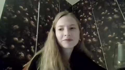 arionette online show from April 21, 10:34 pm