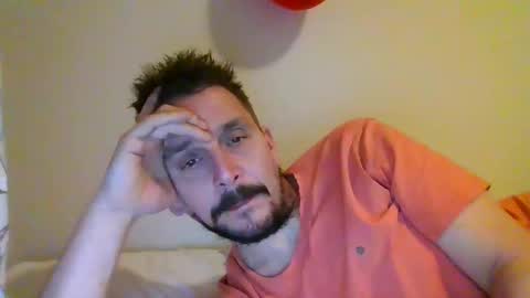 Snapshot of ariparikrigsmann chatting on February 13, 5:33 pm ariparikrigsmann online show from February 13, 5:33 pm