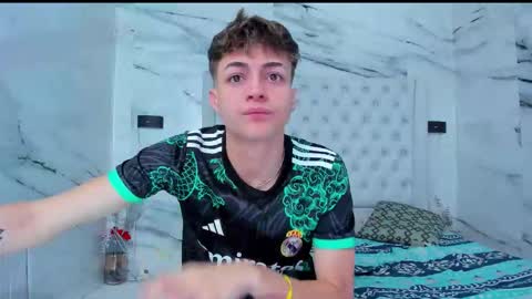 celina online show from November 22, 1:10 pm