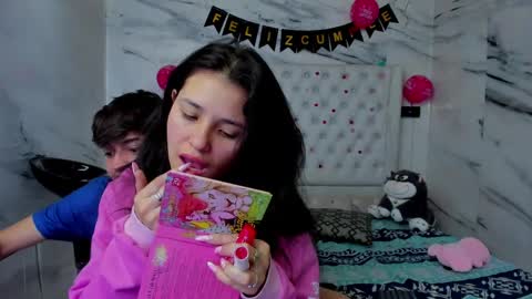 celina online show from April 4, 1:52 pm