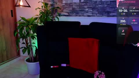 ARITH SANDOVAL online show from May 6, 8:58 pm