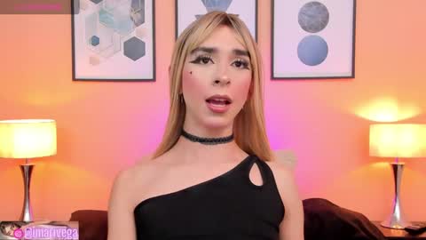 Snapshot of arivega chatting on December 7, 5:48 am Nice to meet you thumb up me please its important I LOOK MY BIO DOWN online show from December 7, 5:48 am