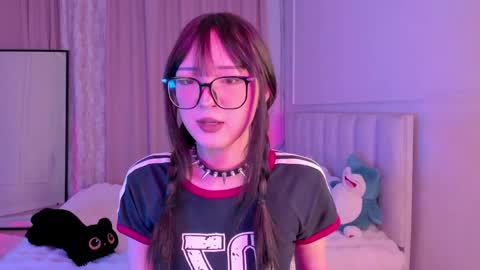 Ariya online show from May 7, 2:22 pm