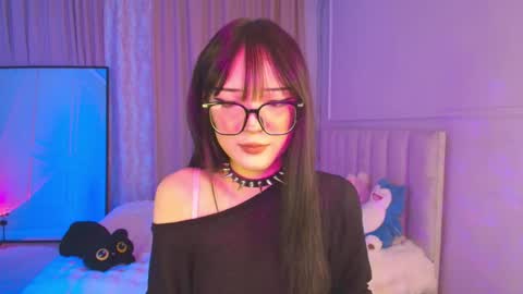 Ariya online show from May 17, 2:13 pm