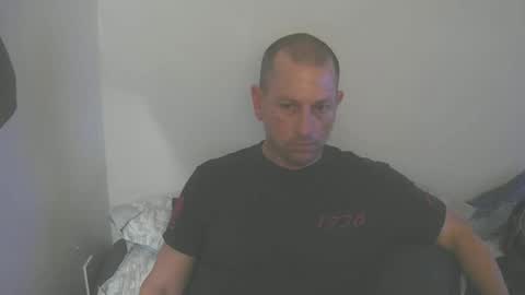 luv2benawty online show from April 27, 4:27 pm