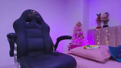 Arleth  online show from December 16, 3:11 am