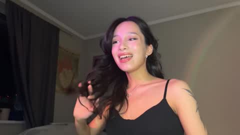 arlicee online show from April 17, 11:30 pm