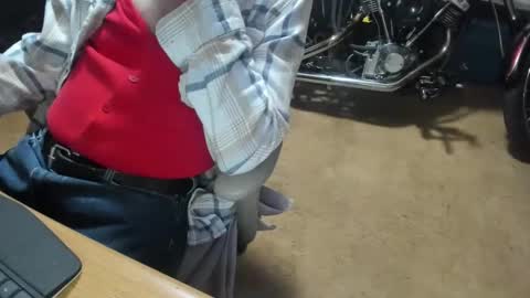 armalite16 online show from February 6, 1:54 am