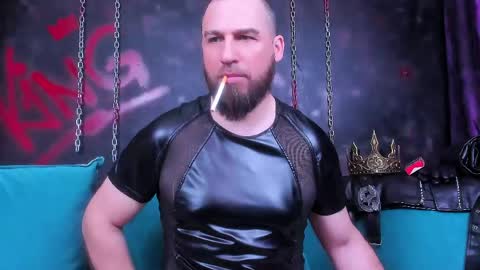 Armando online show from May 8, 7:14 am