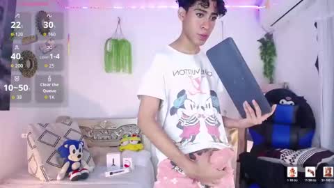 armond online show from February 3, 11:32 pm