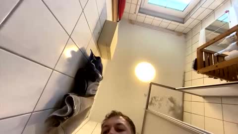 armyskater32 online show from November 10, 1:43 pm