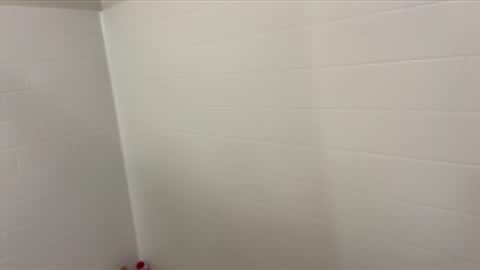 Snapshot of arnicbod chatting on December 14, 4:01 pm arnicbod online show from December 14, 4:01 pm