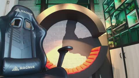 Arohom Lester online show from October 30, 11:00 am