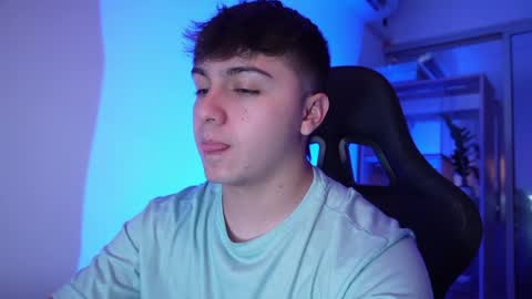 aron__cooper online show from May 12, 1:03 am