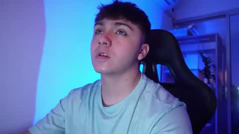 aron__cooper online show from June 19, 12:48 am