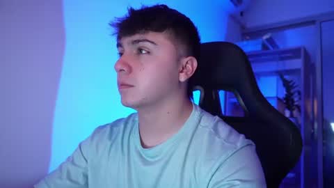 aron__cooper online show from June 24, 3:22 pm