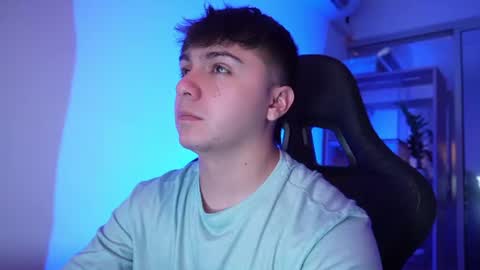 aron__cooper online show from June 26, 1:15 pm