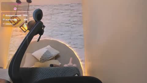 ARON BOLT online show from December 14, 4:56 pm