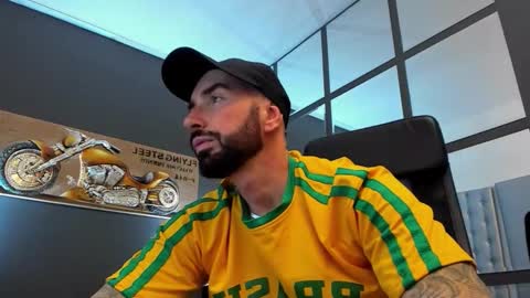 AronGrant online show from November 12, 12:16 pm