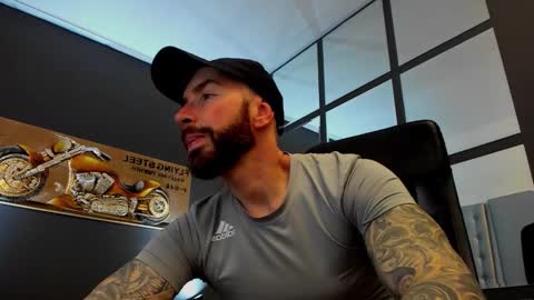 AronGrant online show from February 26, 9:19 am