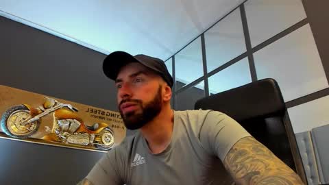 AronGrant online show from March 15, 10:32 am