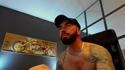 AronGrant online show from May 16, 10:36 am