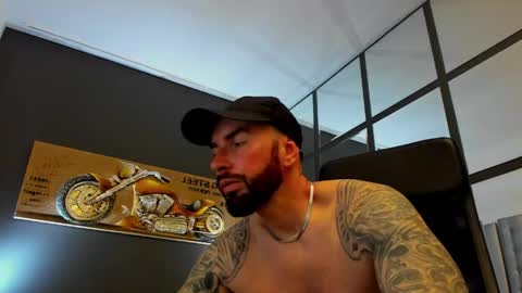 AronGrant online show from May 20, 9:26 am