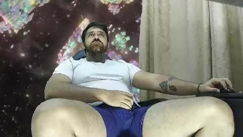 aronmiller online show from May 19, 10:32 am