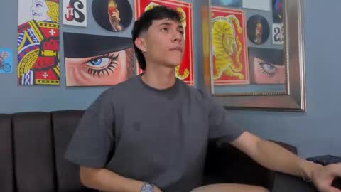 Snapshot of arontawers chatting on February 28, 8:54 pm Arontawers online show from February 28, 8:54 pm