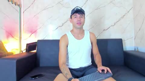 Aroon   online show from November 9, 12:14 pm