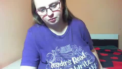 Snapshot of arriana98 chatting on December 9, 5:08 pm Arriana online show from December 9, 5:08 pm