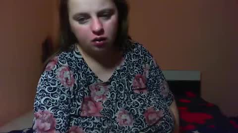 Snapshot of arriana98 chatting on December 22, 3:22 am Arriana online show from December 22, 3:22 am