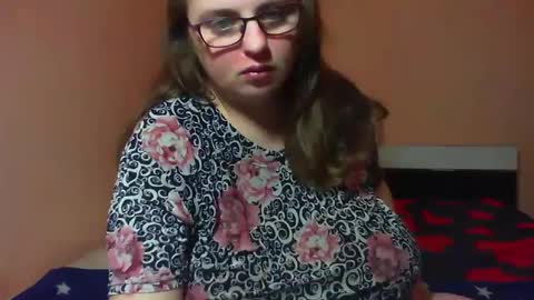 Snapshot of arriana98 chatting on December 24, 5:55 pm Arriana online show from December 24, 5:55 pm