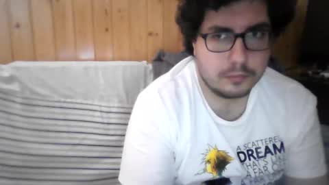 Snapshot of arribobuchi653319 chatting on March 29, 1:22 pm J online show from March 29, 1:22 pm