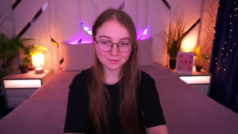 arrinawair online show from February 11, 8:52 am