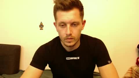 arromwilliam90 online show from January 22, 6:10 pm