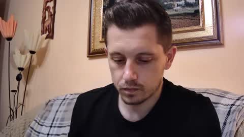 Snapshot of arromwilliam90 chatting on June 28, 2:39 am arromwilliam90 online show from June 28, 2:39 am