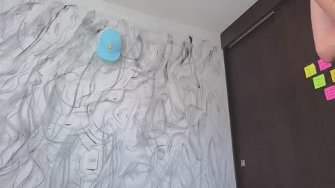   online show from December 22, 1:19 pm