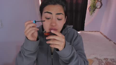 Snapshot of artemis_020 chatting on December 8, 10:14 pm FENIX online show from December 8, 10:14 pm