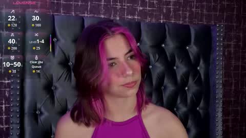 artemisablake online show from October 21, 5:13 pm