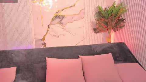 artemiss_tay online show from May 10, 11:48 am