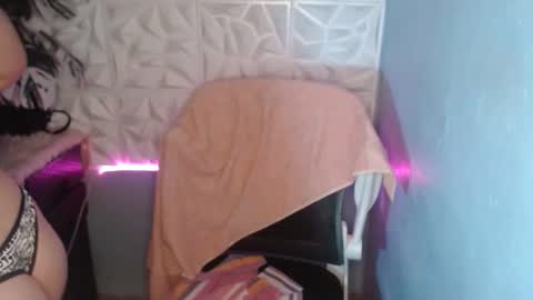 monica online show from October 9, 9:02 pm