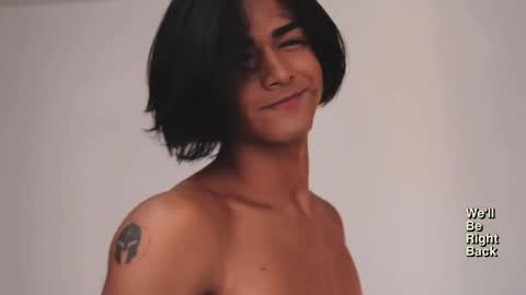 Snapshot of arthur_hunter chatting on April 9, 12:54 am I AM HERE online show from April 9, 12:54 am