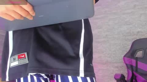 arthurcox_ online show from September 23, 6:22 pm