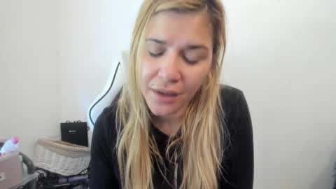 MIA online show from September 20, 11:11 am